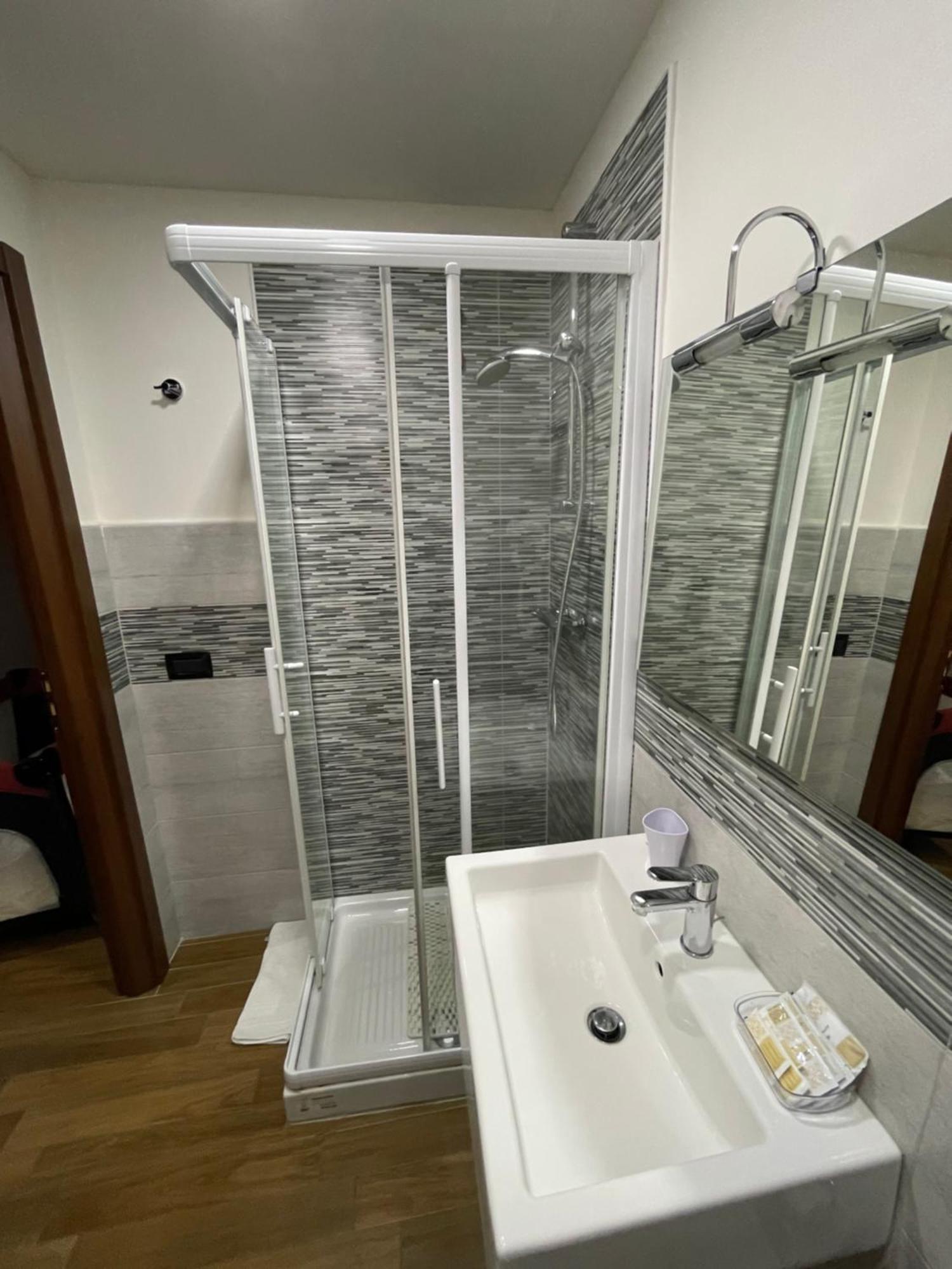 Fd Lorichella Otel Lorica Dış mekan fotoğraf