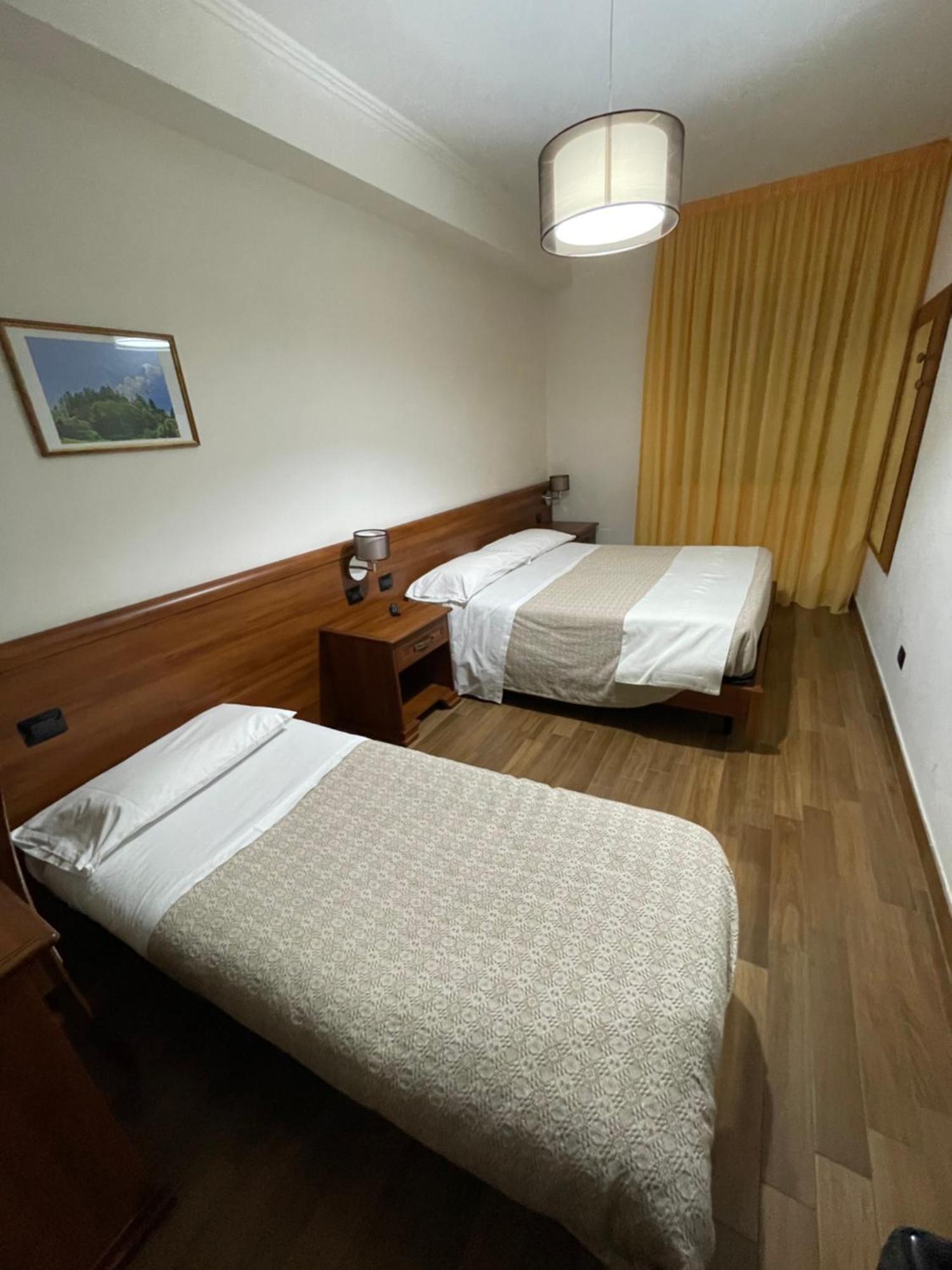 Fd Lorichella Otel Lorica Dış mekan fotoğraf