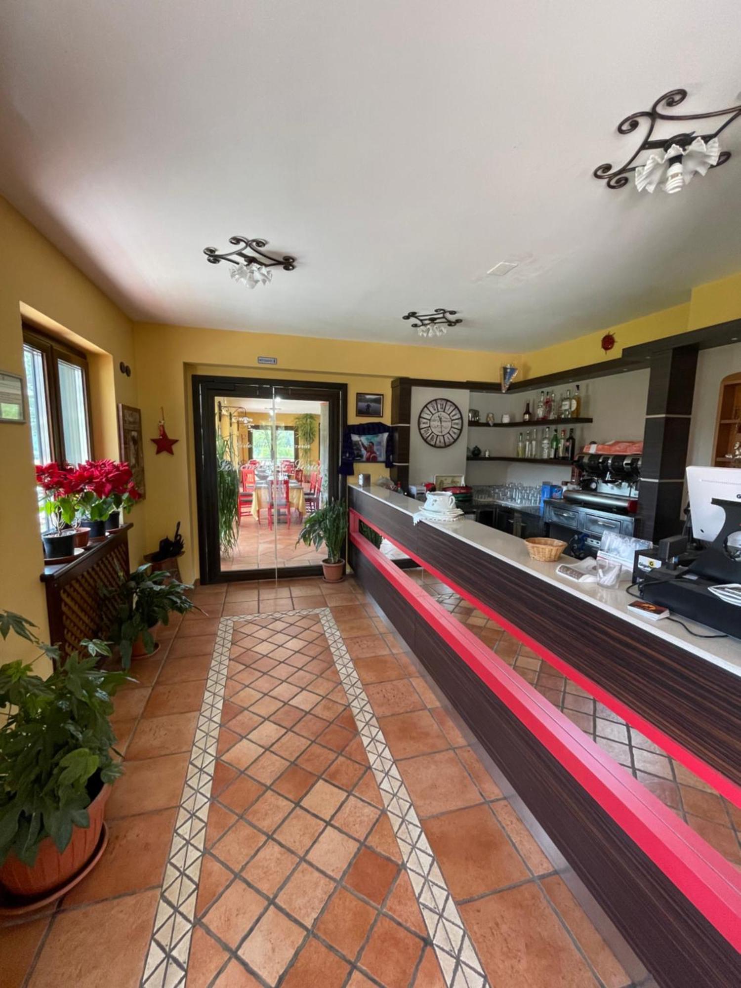 Fd Lorichella Otel Lorica Dış mekan fotoğraf
