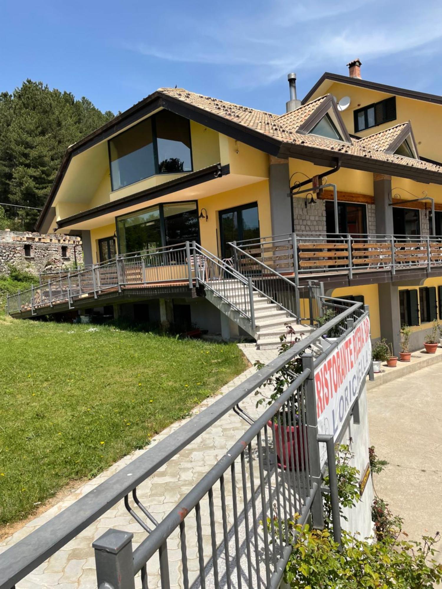 Fd Lorichella Otel Lorica Dış mekan fotoğraf