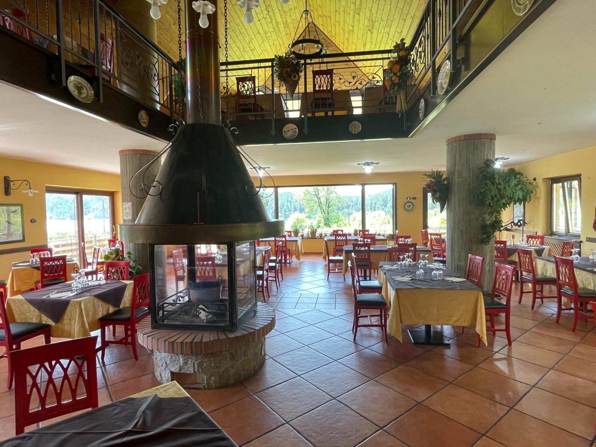 Fd Lorichella Otel Lorica Dış mekan fotoğraf